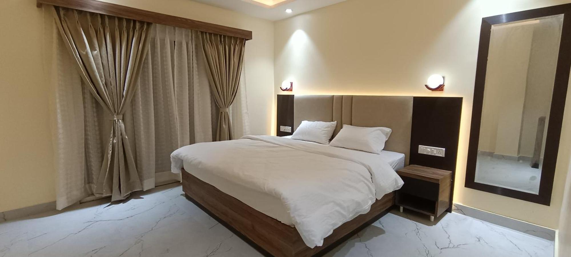 The Banaras Hotel Варанаси Экстерьер фото