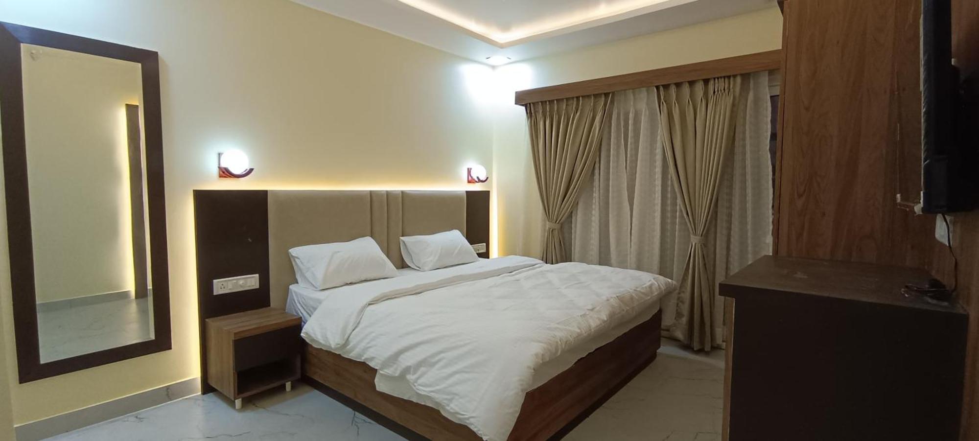 The Banaras Hotel Варанаси Экстерьер фото