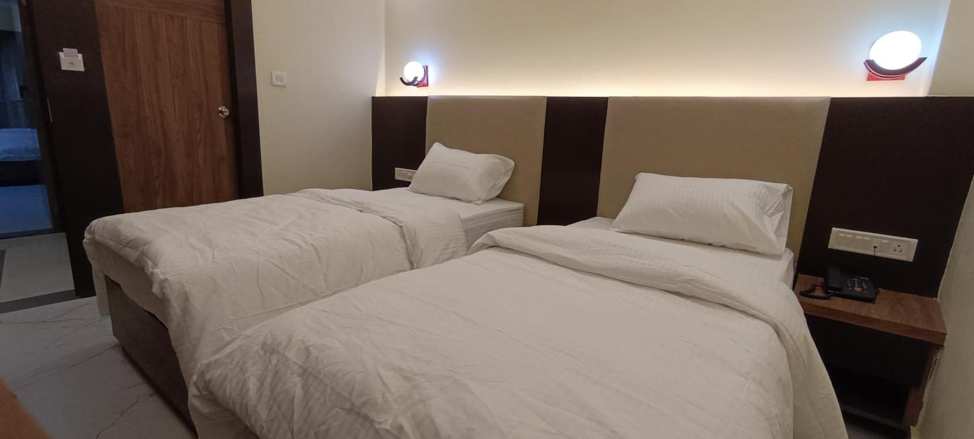 The Banaras Hotel Варанаси Экстерьер фото