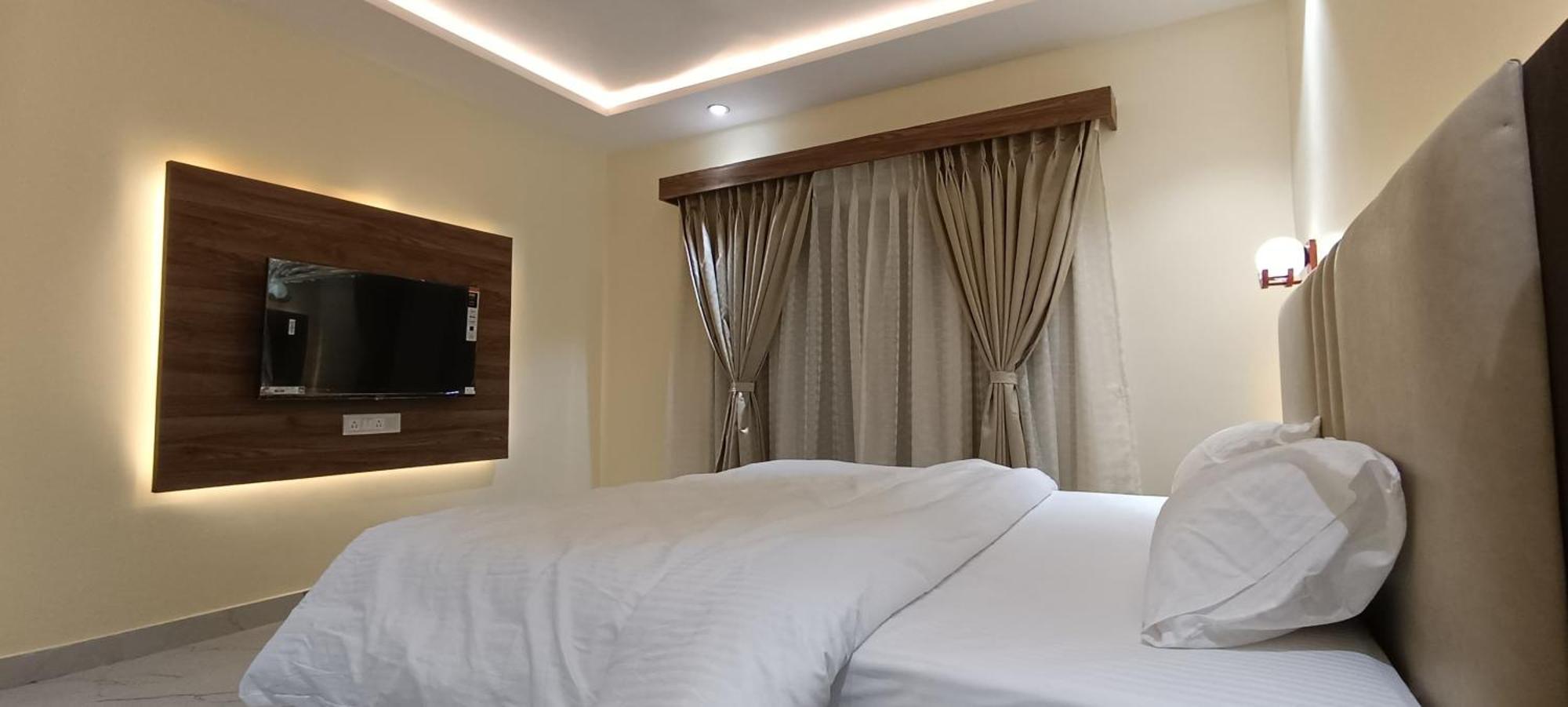 The Banaras Hotel Варанаси Экстерьер фото